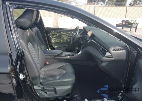 2021 Toyota Camry Se Nightshade Edition z USA, uszkodzony, nr VIN 4T1G11AK0MU461209